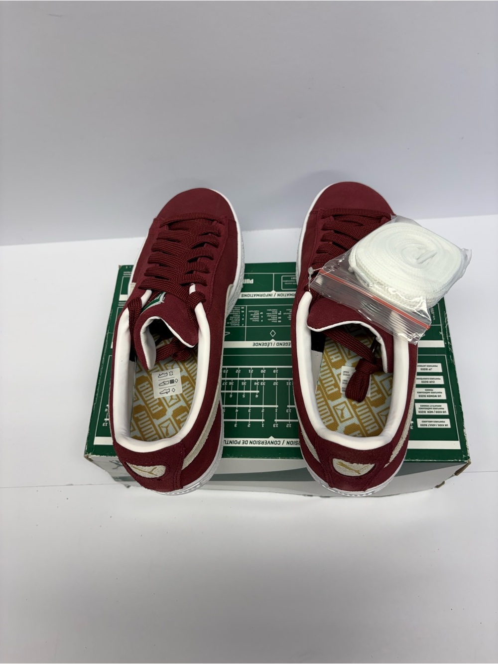 Puma Men's Suede Sneaker in Burgundy and White / no original box included/ - Picture 6 of 9